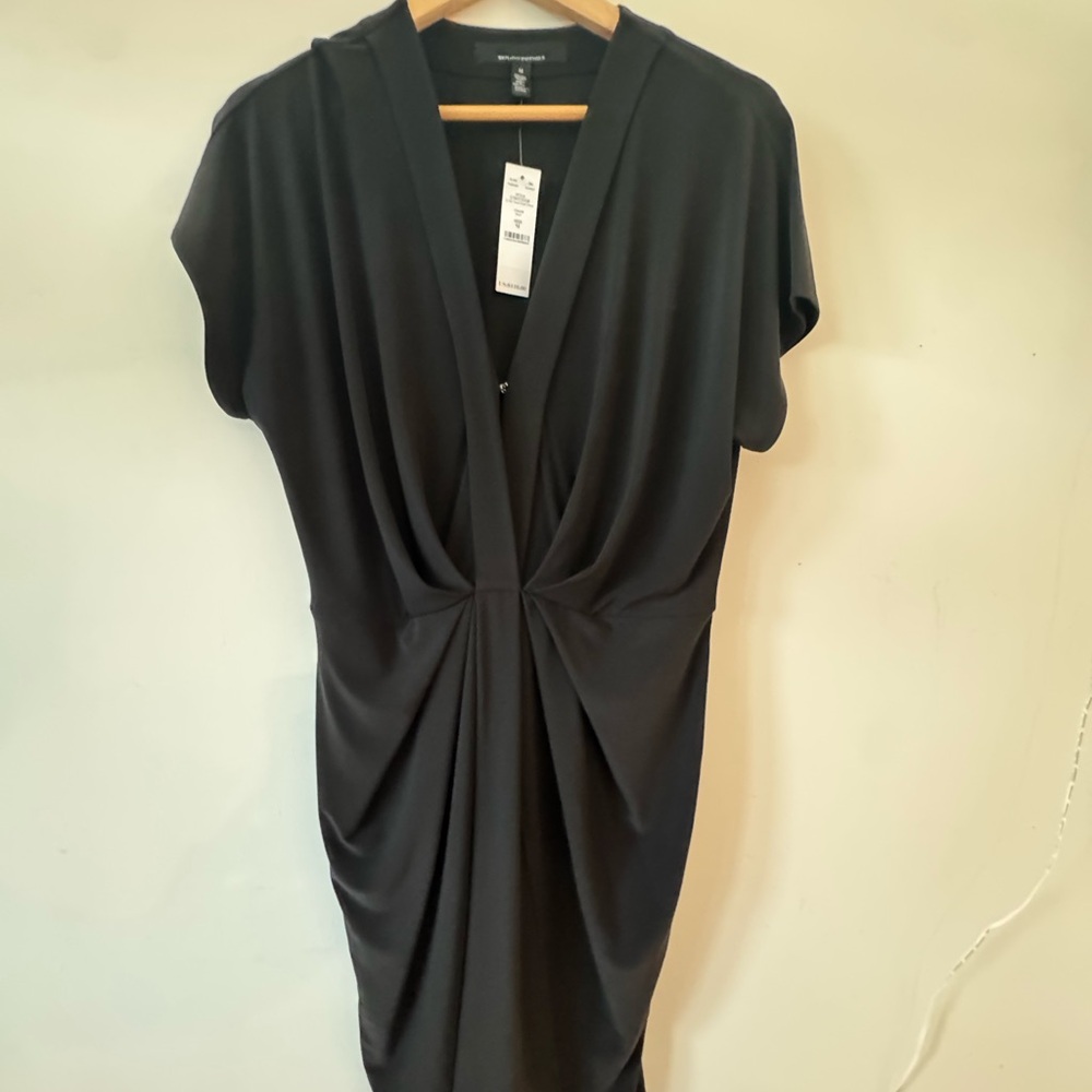 White House Black Market Matte-Jersey Twist Front Dress NWT Size Medium - Picture 6 of 8